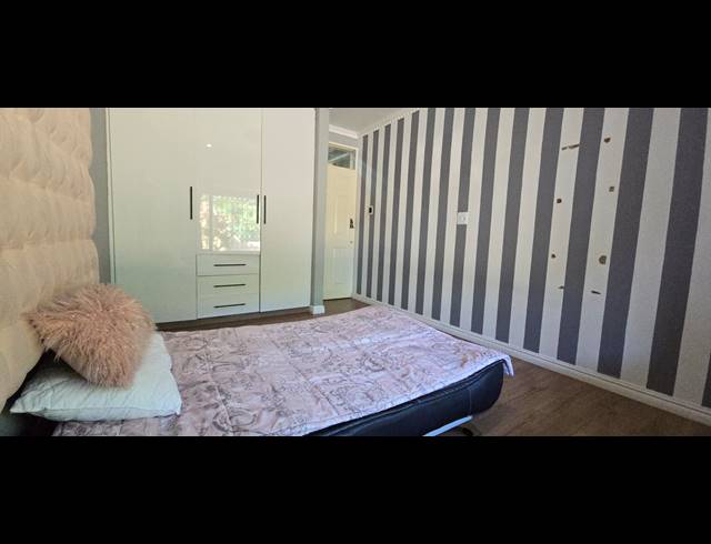 3 BEDROOM SIMPLEX FOR SALE IN MALVERN